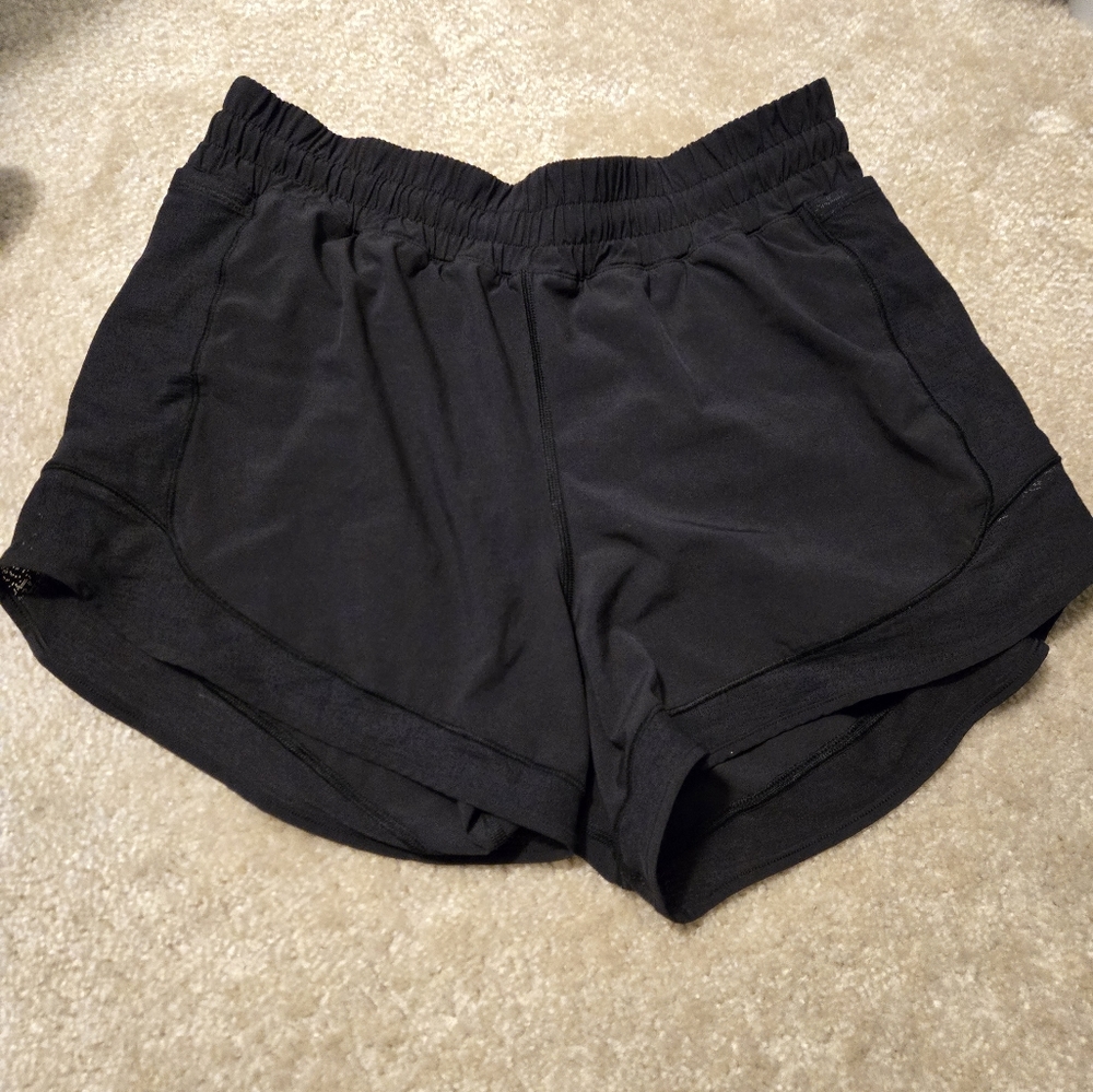 Lululemon hotty hot shorts high rise